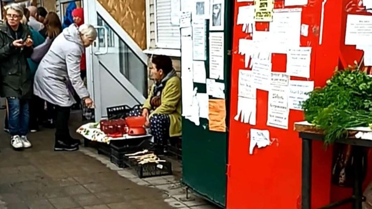 У ЛОВА порівняли ціни на продукти з цінами в окупації